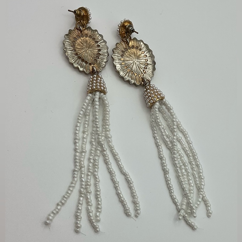 Elegant Gold and White Beaded Tassel Earrings - Picture 3 of 3